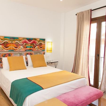 Modern & Nice Apartment. Old Town. Private Parking إشبيلية المظهر الخارجي الصورة